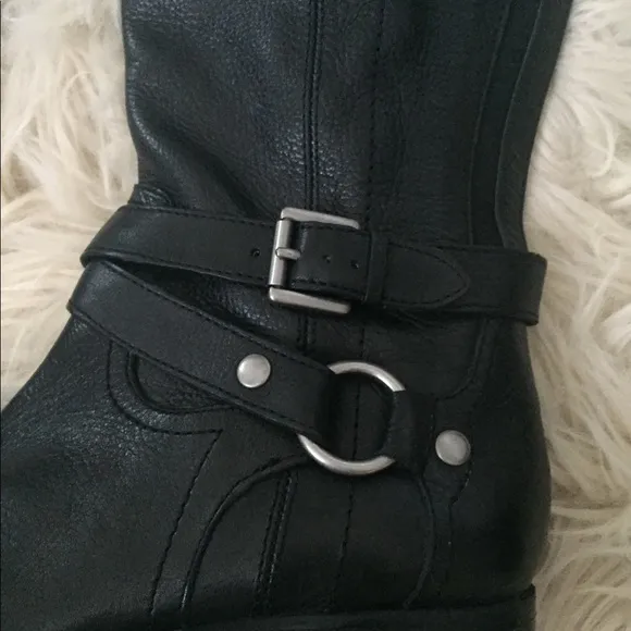 Crown Vintage Genuine leather boots Sz 8