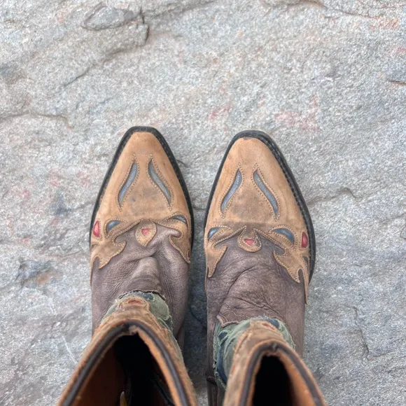 Dan Post vintage bluebird boots