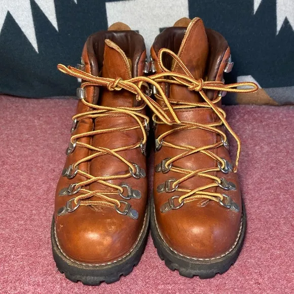 Danner Mountain Light Vintage Boots