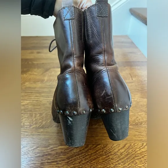 DANSKO Nat Lace Up Dark Brown Boots Studded Mid Victorian Granny Retro 40 flaw
