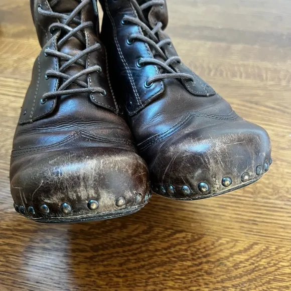 DANSKO Nat Lace Up Dark Brown Boots Studded Mid Victorian Granny Retro 40 flaw