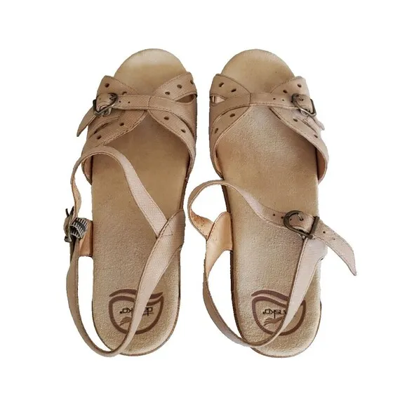 Dansko Sissy Strappy Leather Sandal Women 41 Cream Boho Hippie Minimalist Comfy