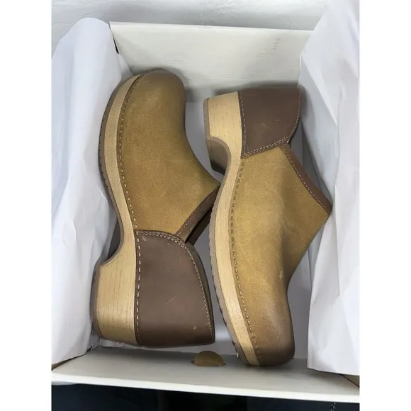 Dansko Women's Brenna Slip-On Clog - Tan Burnished Suede EU 40  US 9.5-10