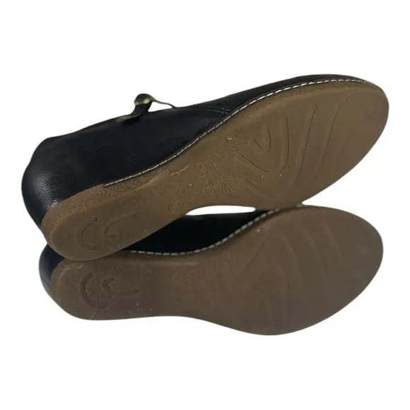 Dansko Women’s Loralie Black Leather Wedge Mary Jane Shoes