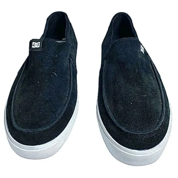 DC Shoes Skateboard Men’s Sneakers Slip On Flats Size 11 Medium Black Suede EUC