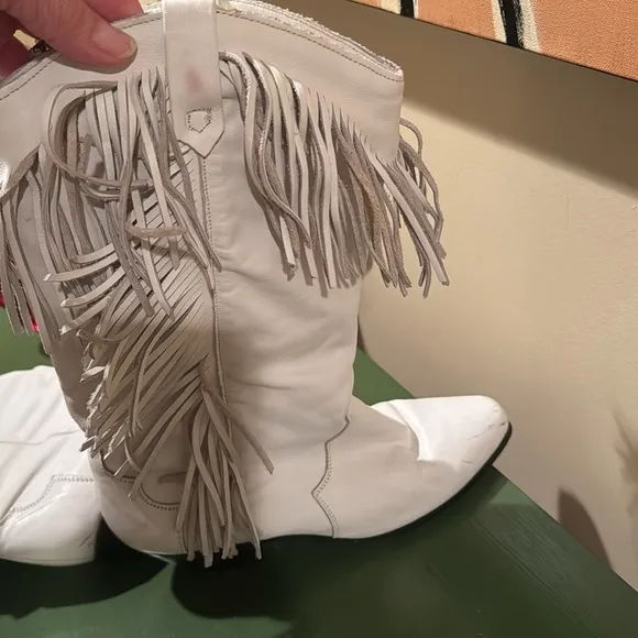 Dingo Vintage white boots
