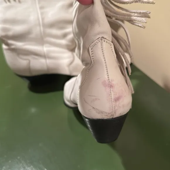 Dingo Vintage white boots