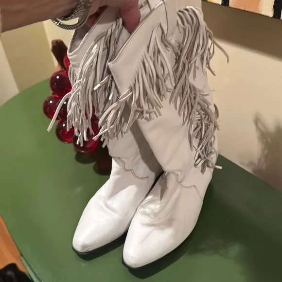 Dingo Vintage white boots