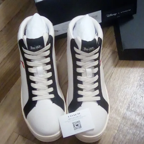 Disney X Coach Curella Clip Hightop Tennis Shoes New Limited  Size 7.5