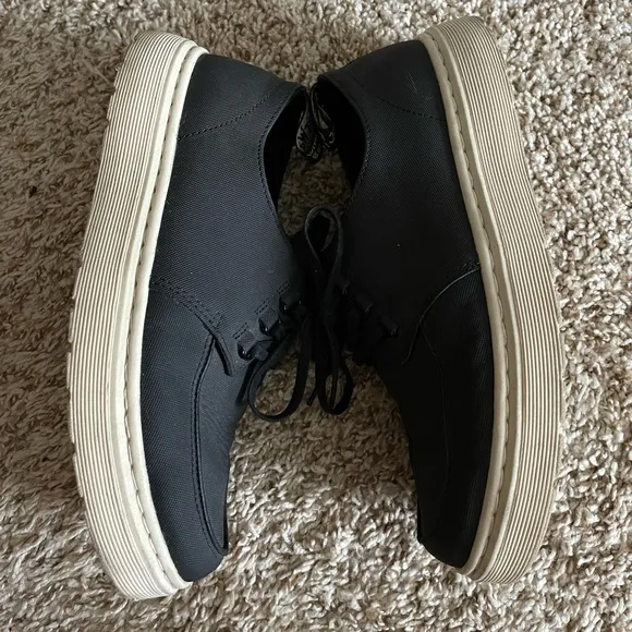 Doc Marten Walden Black Casual Lace Up Shoe Platform Size 10