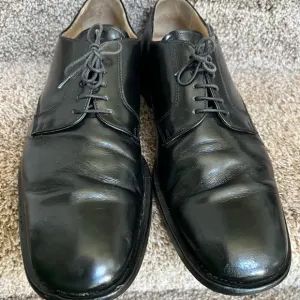 Dolce &amp; Gabbana Black Leather Oxford Shoes