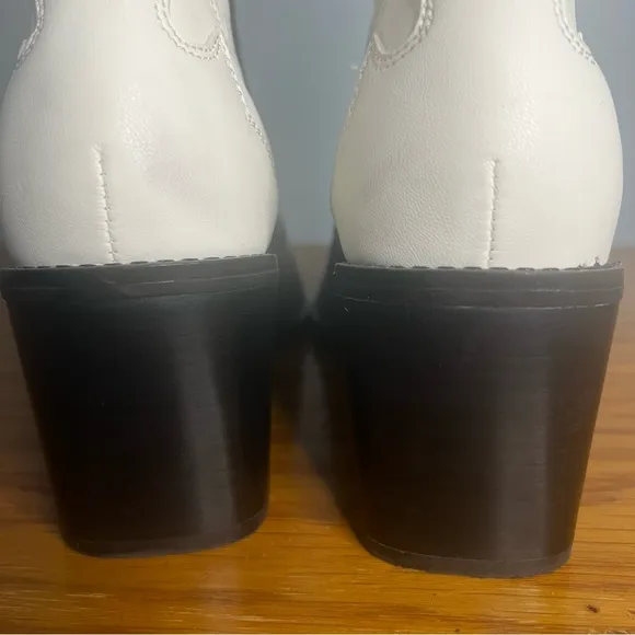 Dolce Vita Jaklin Boots 7.5M Black White Western Block Heel Booties boho
