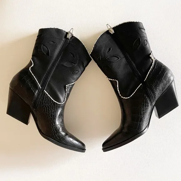 Dolce Vita Lori Boots Croc Embossed Cutout Braided Western Festival Boho Black 8