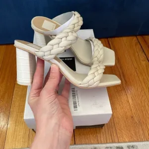 Dolce Vita paily ivory Stella size 6.5 new in box