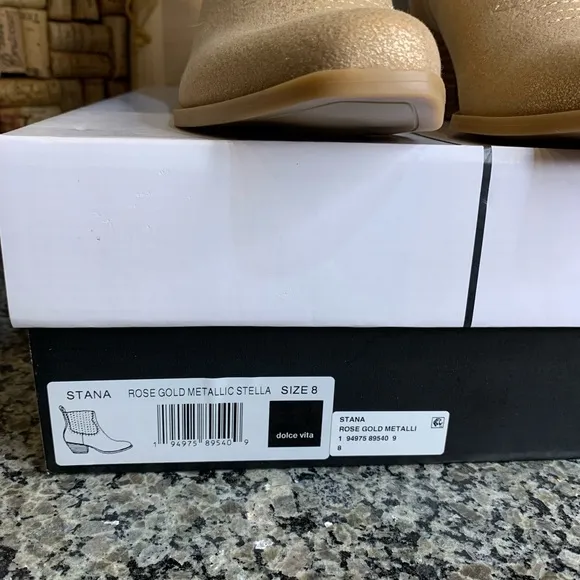 Dolce Vita Stana Rose Gold Metallic Stella Boots Size 8 New