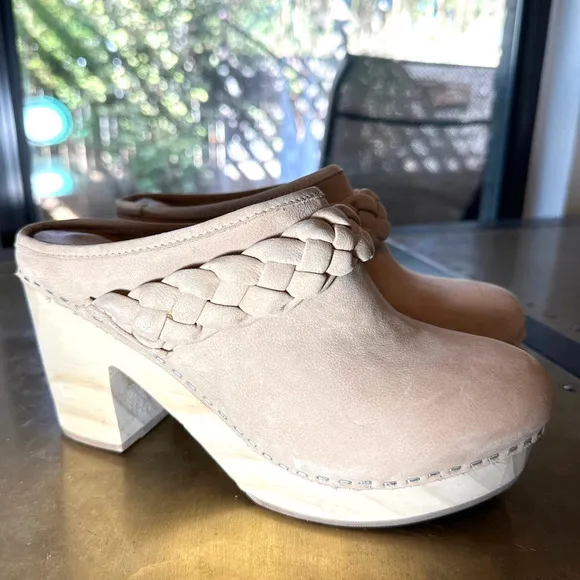 Dolce Vita Womens Clogs Shoes Slip On Slide Leather Wooden Heel Chunky Brown 8.5