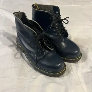 Dr. Marten Vintage 8175 Boots UK 5
