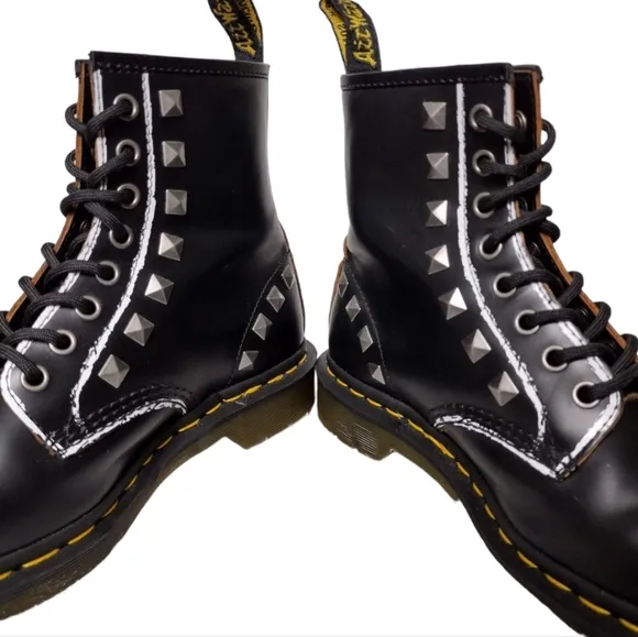 Dr. Martens 1460 Stud Leather Black Rolled Vintage Smooth Boots