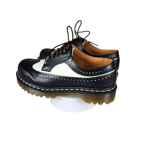Dr. Martens, 3989 Brogue BEX 3-Eye Leather Wingtip Shoe for Men and Women, Black