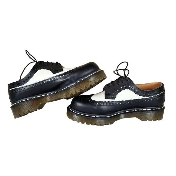 Dr. Martens, 3989 Brogue BEX 3-Eye Leather Wingtip Shoe for Men and Women, Black