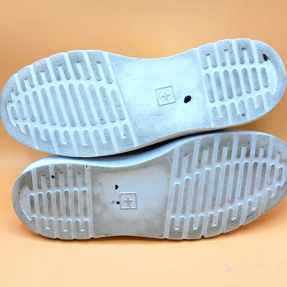 Dr. Martens DANTE Shoes Men's Sz 10 Women's Sz 11.