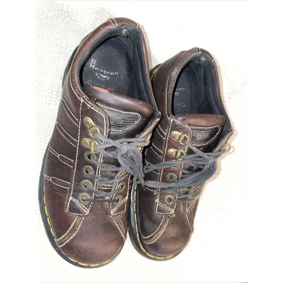 Dr. Martens Fashion Shoes Men’s Size 8 Medium Brown Leather Lace Up Lug Sole