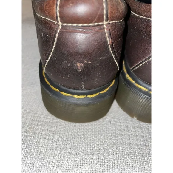 Dr. Martens Fashion Shoes Men’s Size 8 Medium Brown Leather Lace Up Lug Sole