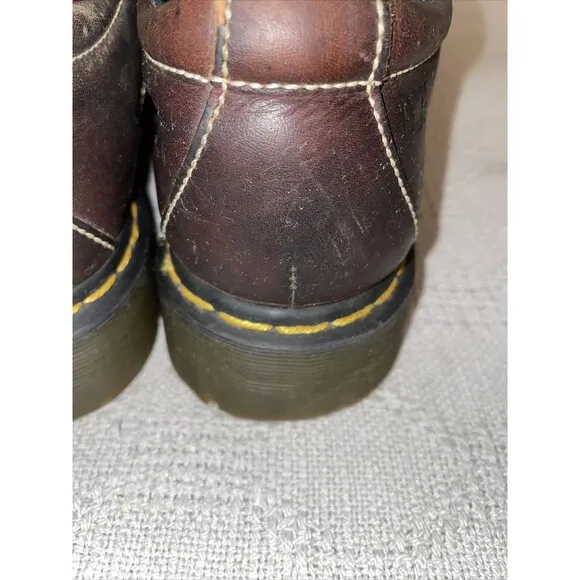 Dr. Martens Fashion Shoes Men’s Size 8 Medium Brown Leather Lace Up Lug Sole
