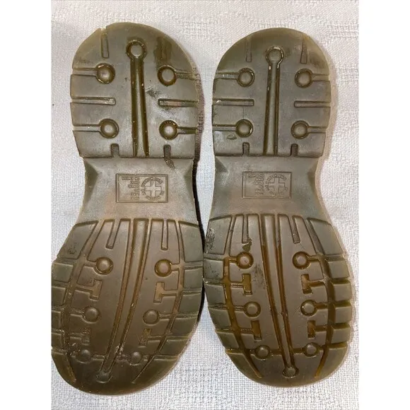 Dr. Martens Fashion Shoes Men’s Size 8 Medium Brown Leather Lace Up Lug Sole