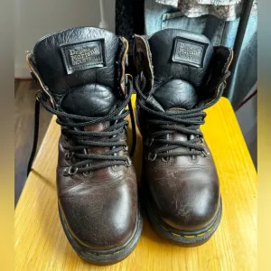 Dr. Martens Industrial Y2K Black Leather Men's Boots Size 8 Made in England