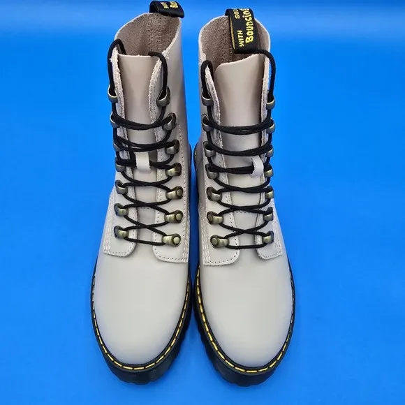 Dr. Martens Leona Women Size 6 Vintage-Look Taupe/Pink Leather Lace-Up Boots NEW