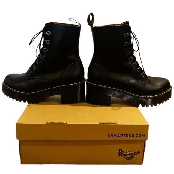Dr. Martens Leona Women’s Black Vintage Smooth Leather Heeled Boots size US 9