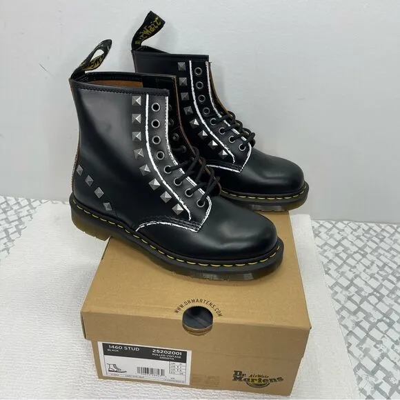 Dr MARTENS Men's 1460 Stud Rolled Vintage Black Boot Size 7 EU 39