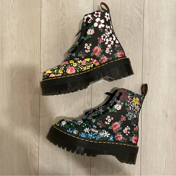Dr. Martens SINCLAIR FLORAL MASH UP BACKHAND LEATHER PLATFORM BOOTS size 6
