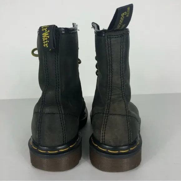 Dr Martens Soft Leather Lace Up Distressed Vintage Boots Black Youth Size 3