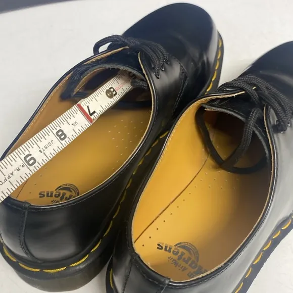 Dr. Martens The Original Leather Air Ware Lace Shoes