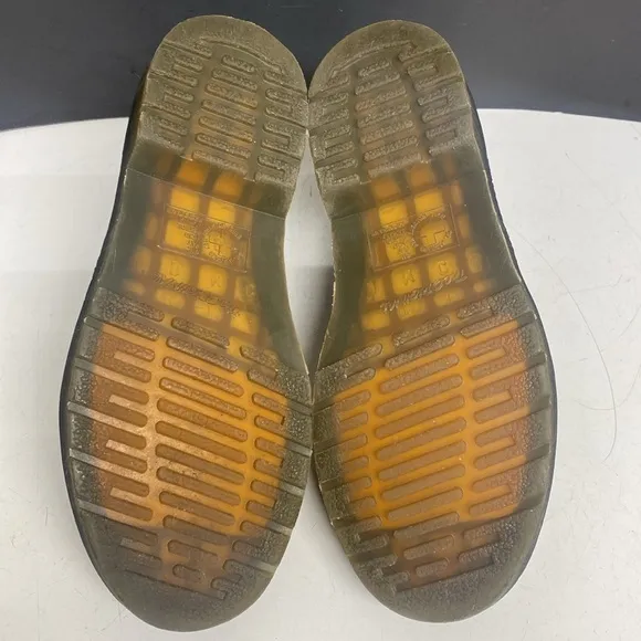 Dr. Martens The Original Leather Air Ware Lace Shoes
