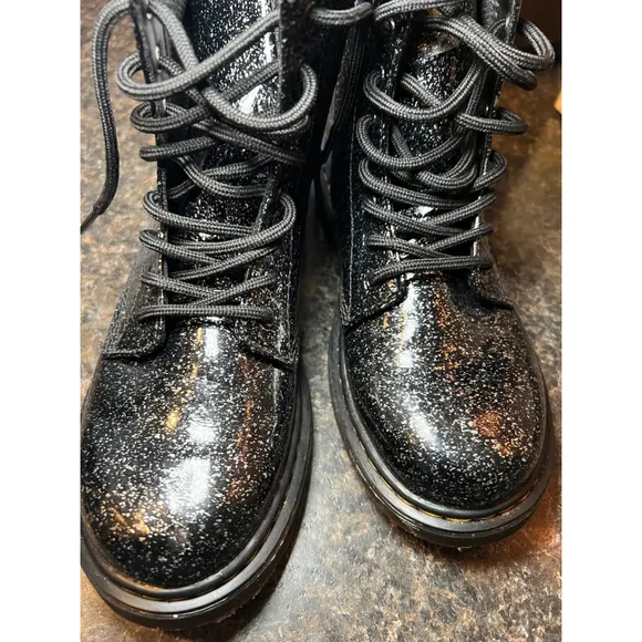 Dr. Martens Unisex-Child 1460 Black Glitter Lace Up Fashion Boot