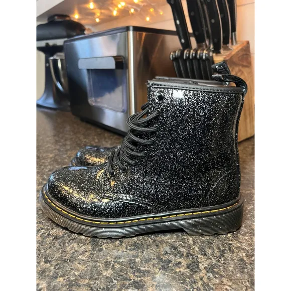 Dr. Martens Unisex-Child 1460 Black Glitter Lace Up Fashion Boot