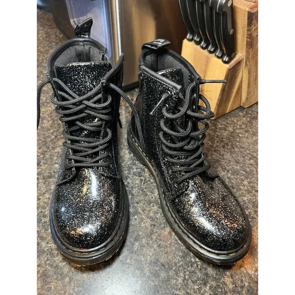 Dr. Martens Unisex-Child 1460 Black Glitter Lace Up Fashion Boot