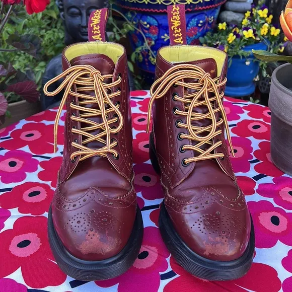 Dr. Martens Vintage 7 Eye Red &amp; Yellow Brogue Wingtip Boots