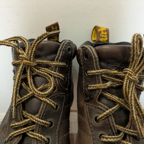 Dr. Marten's vintage 8505 brown boots Mens 6 Bouncing Souls Air Wair