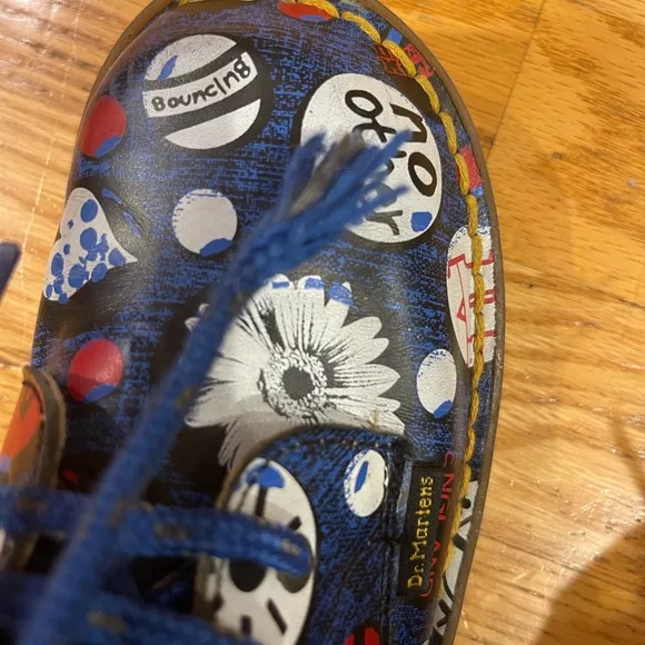 Dr Martens Vintage kids boots size 12