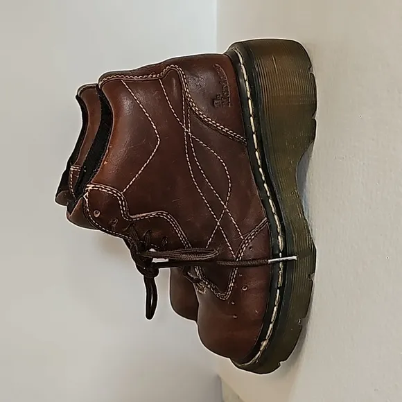 Dr. Martens Vintage Y2K leather boots