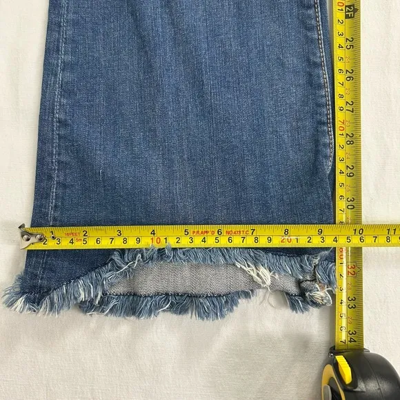 Driftwood Anthropologie Eva Floral Embroidered Mid Rise Stretch Flare Jeans 31