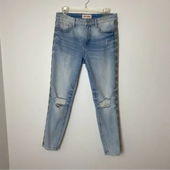 Driftwood Gizelle Embroidered Girlfriend Skinny Distressed Jeans