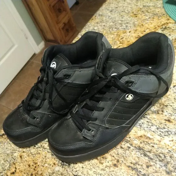 DVS Skateboard Skate Shoes Militia Boot Black/Black Charcoal SZ 13