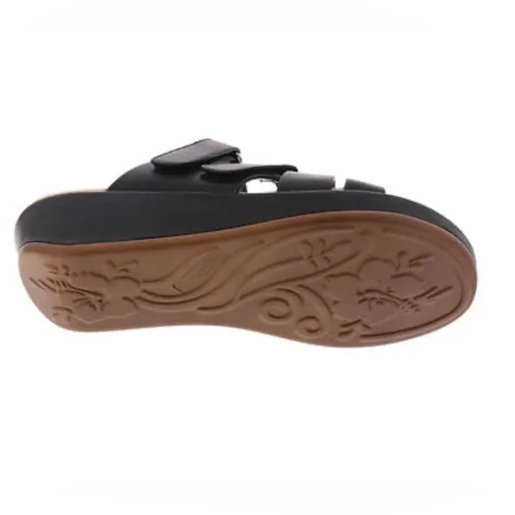 Easy Street  - Koda Sandal - NEW