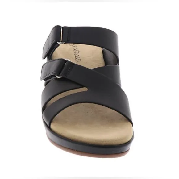 Easy Street  - Koda Sandal - NEW