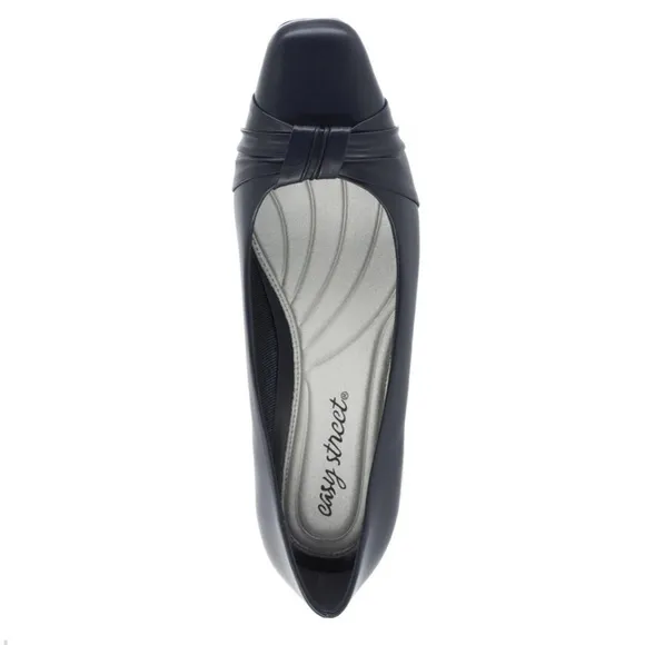 Easy Street Waive Black Dress Heels, 1.25&quot; Heel, Size 8. Black